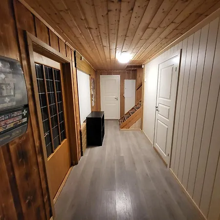 公寓 6-bedrooms Kjeller 利勒斯特罗姆